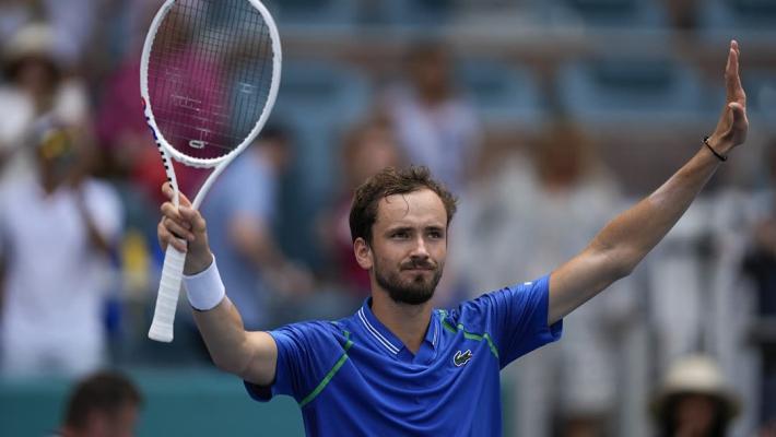 他不仅命中 他不仅命中