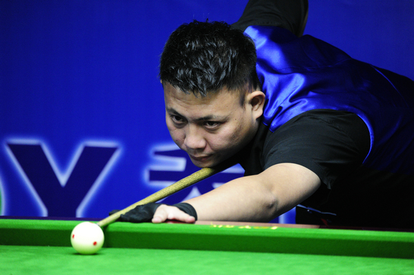 后防中坚 后防中坚